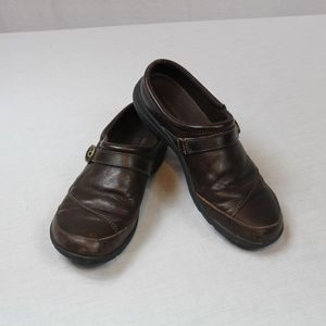 BROWN MERRELL SLIP ON SHOES